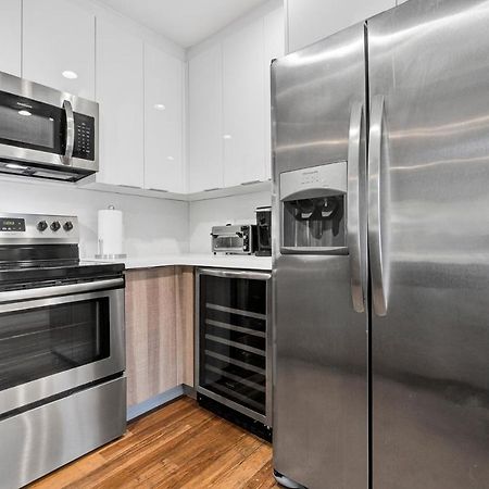 Very Modern Buena Vista Gem Near Wynwood Villa Miami Exterior photo