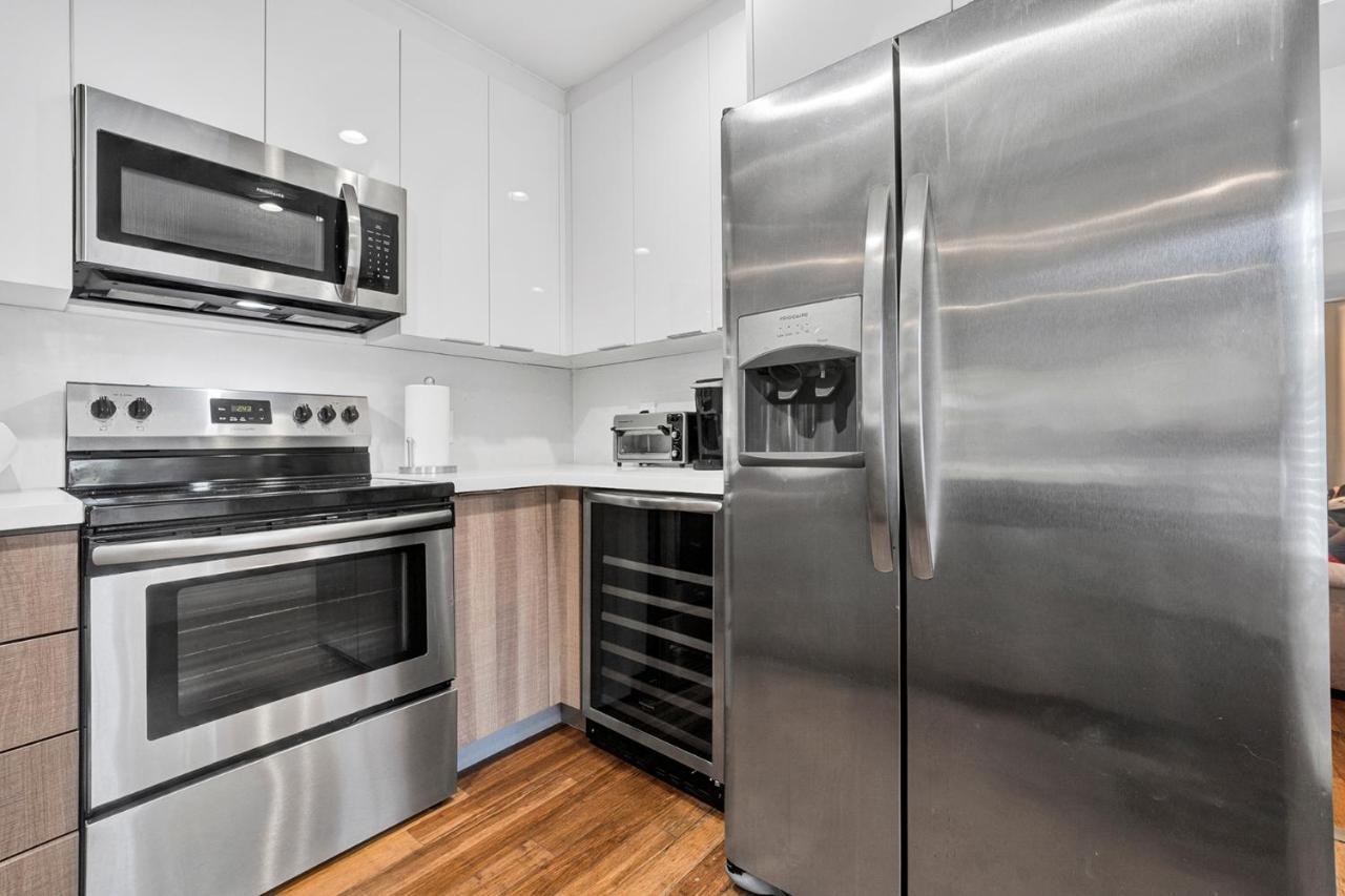 Very Modern Buena Vista Gem Near Wynwood Villa Miami Exterior photo